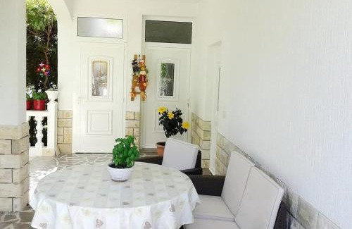 Palit Apartment | Apartment Metka, excellent location close to Rab