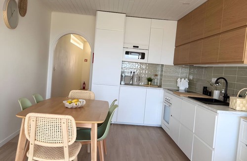 Vila Real Santo Antonio Apartment | Apartment 'Mira Mar' with Sea View, Balcony and Wi-Fi