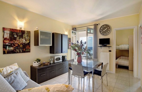 Imperia Apartment | Apartment "Miradore" with Seaview, Wi-Fi, A/C, Balcony & Terrace