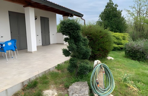 Cantello Apartment | Apartment 'Mora' with Mountain View, Private Terrace and Wi-Fi