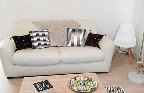 Moulins Apartment | Apartment Moulins, 1 bedroom, 2 persons
