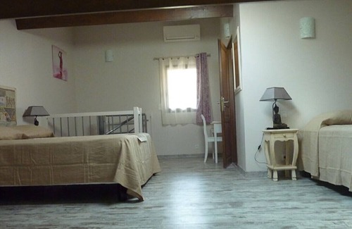 Prades Apartment | Apartment N ° 1 WITH TERRACE AND PRIVATE PARKING - AIR CONDITIONING reversible