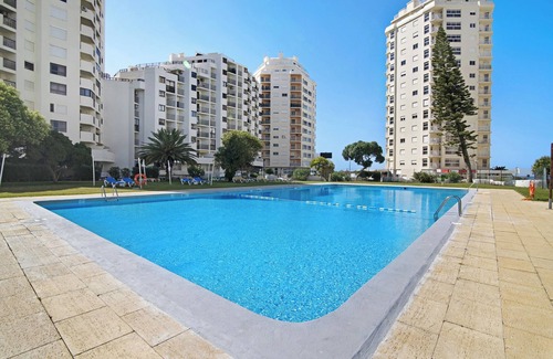 Armacao de Pera Apartment | Apartment Nau Bérrio 5ºD - Vista Mar with A/C, Wi-Fi, Garden & Balcony