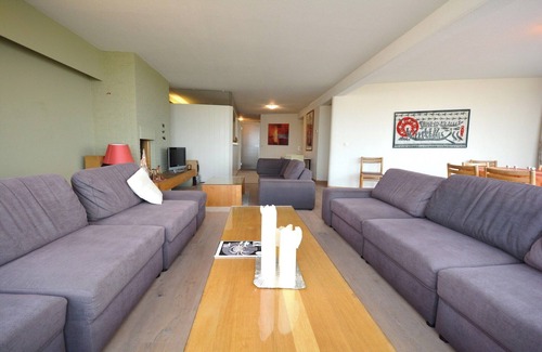 Albertstrand Apartment | Apartment near Sailing Club with Sea Views