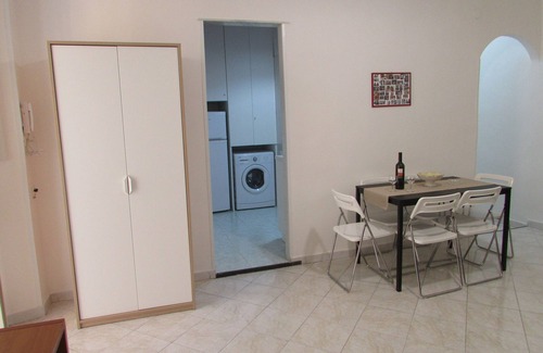 Naples City Centre Apartment | Apartment near the Cathedral of Naples
