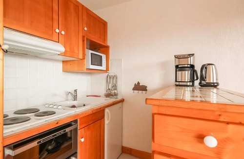 Les Eucherts Apartment | Apartment near the slopes with free WIFI and balcony