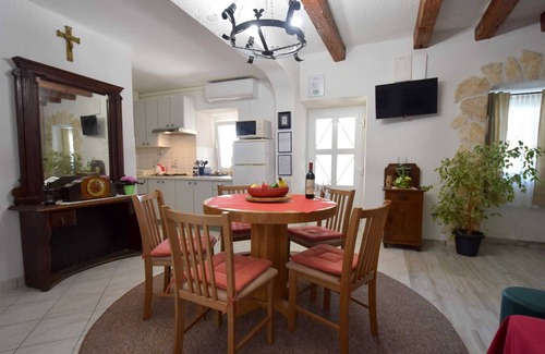 Cizici Apartment | Apartment Neven 1 on the ground floor