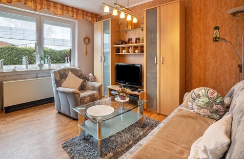 Neßmersiel Apartment | Apartment "Niedl App Helene 1" with Terrace & BBQ