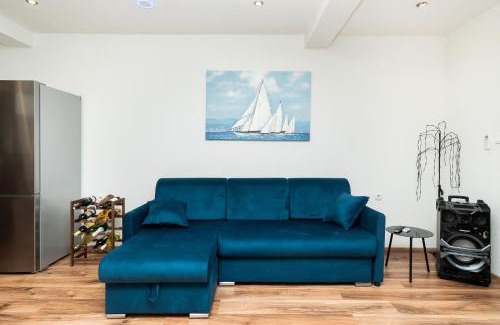 Zaboric Apartment | Apartment Nikita with Pool