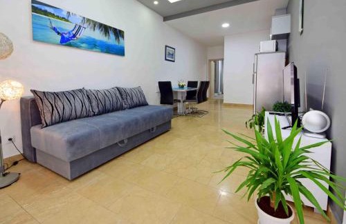 Duce Apartment | Apartment Niko 2 by Interhome