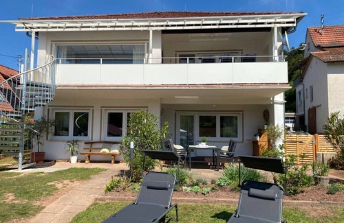 Silz House | Apartment no. 02 - Holiday home Muskatellerhof