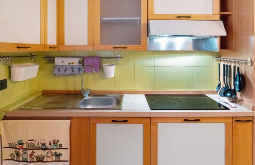 Nervi Apartment | Apartment 'Nonno Enzo' with Air Conditioning