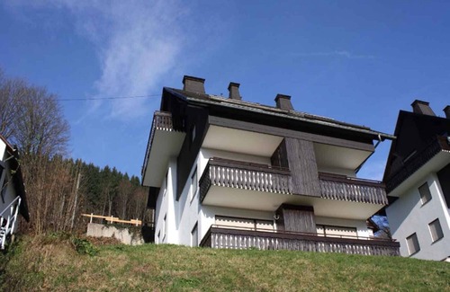 Nordenau Apartment | Apartment 'Nordenau' with Balcony and Wi-Fi