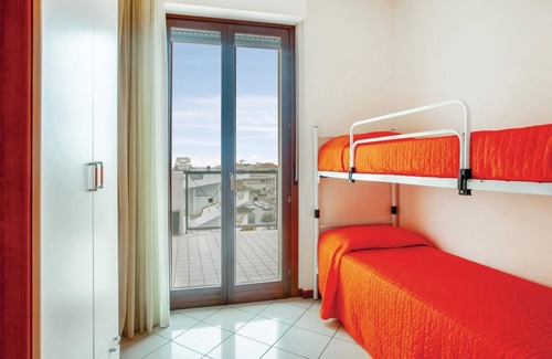 Villa Rosa Apartment | Apartment on the third and last floor with elevator in Villa Rosa di Martinsicuro, ideal for a quiet