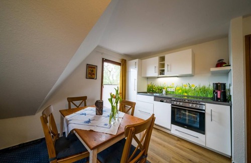 Borkum Apartment | Apartment 'Olde Toornblick' with Balcony and Wi-Fi