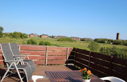 Borkum Apartment | Apartment 'Olde Toornblick' with Balcony and Wi-Fi
