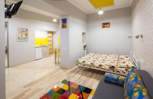 Lviv City Center Apartment | Apartment on Pekarska street зі світлом!