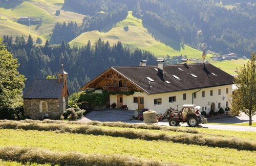 Weerberg Apartment | Apartment on quiet situated Farm