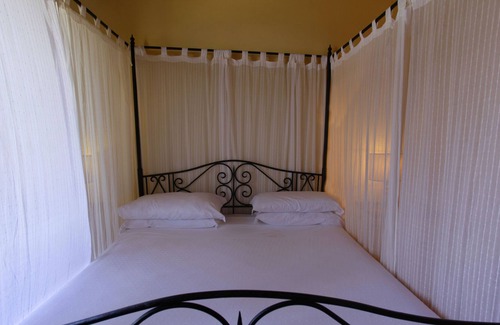 Certaldo Apartment | Apartment on the Chianti hills with pool for 6 people