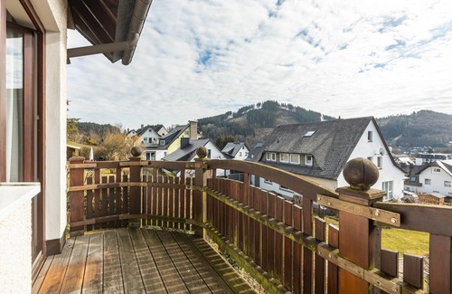 Ortsmitte Apartment | Apartment 'Orenberg 4' with Balcony and Wi-Fi