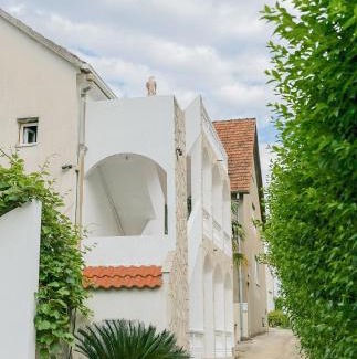 Prcanj Apartment | Apartment Orlan