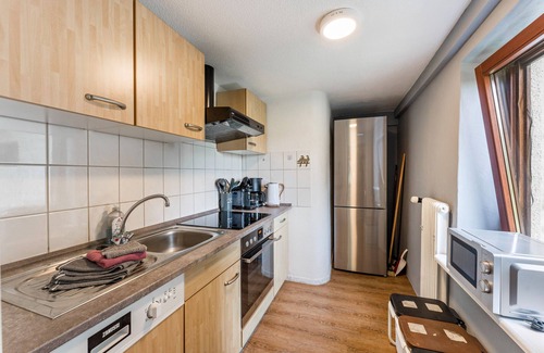 Kronsgaard Apartment | Apartment 'Ostseeblick Fewo 8' with Private Terrace, Shared Garden and Wi-Fi