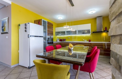 Businci Apartment | Apartment Paradise view (47701-A1) - Okrug Gornji (Ciovo)