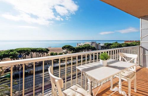 Malgrat de Mar Apartment | Apartment Paisos Catalans by Interhome
