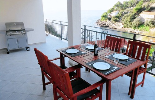 Gdinj Apartment | Apartment Paradise 4