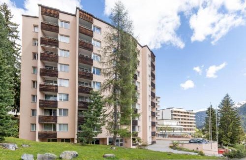 Davos Apartment | Apartment Parkareal - Utoring-12 by Interhome