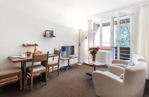Davos Apartment | Apartment Parkareal - Utoring-6 by Interhome