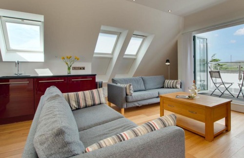 Croyde Apartment | Apartment Penthouse at Pointview by Interhome