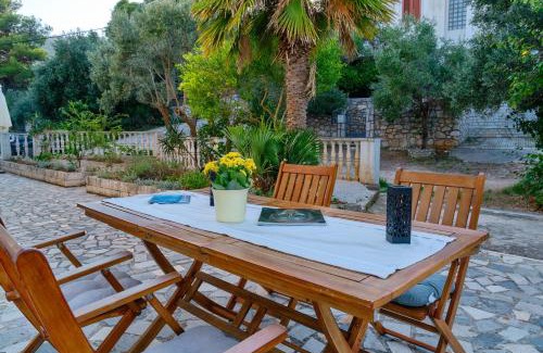 Veli Losinj Apartment | Apartment Pepermint - Health on the Island of Vitality