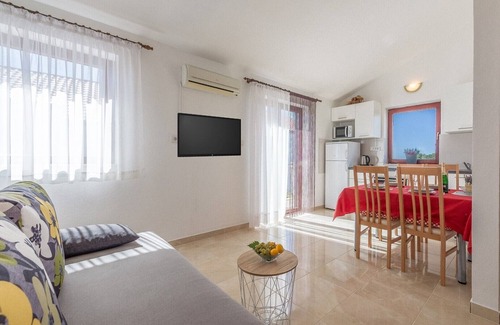 Rogoznica Apartment | Apartment Pleadin A2 - Zecevo Rogoznicko
