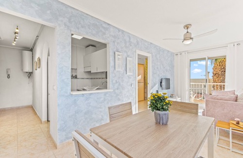 Punta Prima Apartment | Apartment 'Pleamar 23' with Sea View, Wi-Fi and Air Conditioning
