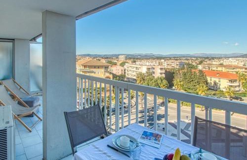 Frejus Plage Apartment | Apartment Port d'Attache-3 by Interhome