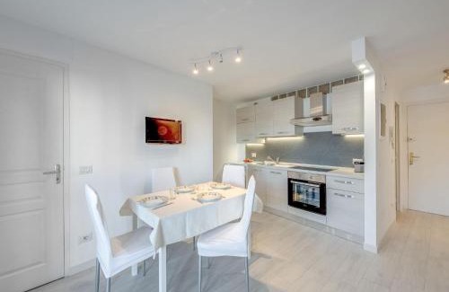 Frejus Plage Apartment | Apartment Port d'Attache-7 by Interhome