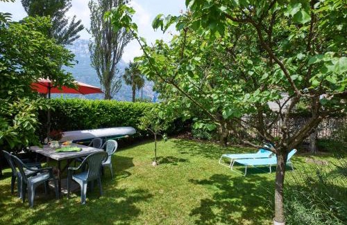 Verceia Apartment | Apartment Punto Lago by Interhome