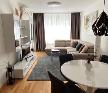 Novi Zagreb Apartment | Apartment Queen