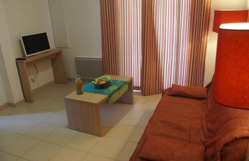 Salies-de-Bearn Apartment | Apartment Résidence de la source 26