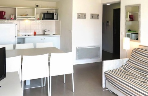 Soorts-Hossegor Apartment | Apartment Résidence Plage Centrale (HOS201) in Hossegor - 6 persons, 1 bedrooms
