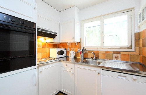 Arveyes Apartment | Apartment Regina C1