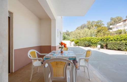 Balestrate Apartment | Apartment 'Residence Le Magnolie 1 - Piano T' with Sea View, Wi-Fi and Air Conditioning