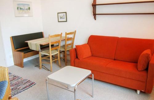 Ascona Apartment | Apartment Residenza Corallo-10 by Interhome