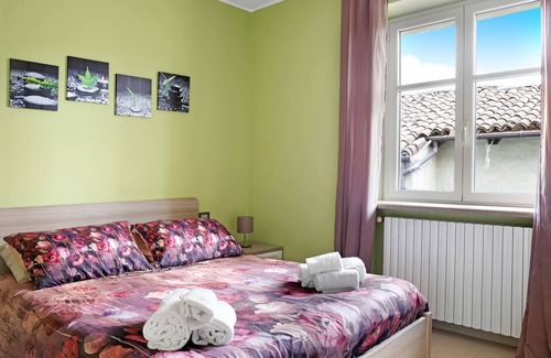 Rodello Apartment | Apartment 'Residenza Trevie' with Wi-Fi and Air Conditioning