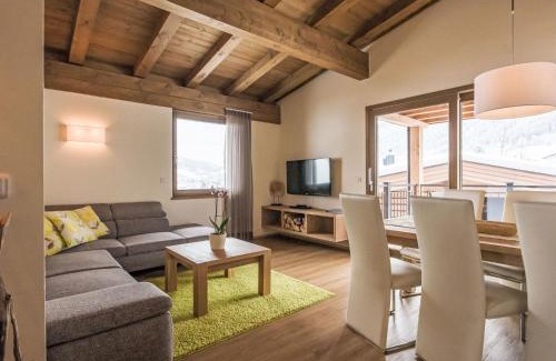 Niederau Apartment | Apartment Resort Tirol Wildschönau 3 by Interhome