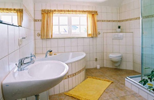 Moisselbritz Apartment | Apartment right - Rügen-Fewo 207
