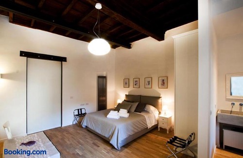 Trastevere Apartment | Apartment Ripa 17