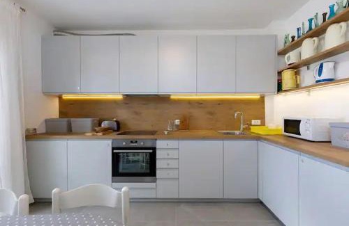 Istok Apartment | Apartment & Rooms Nugal Makarska