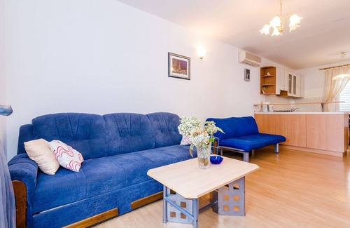 Banici Apartment | Apartment & Rooms Villa Katarina - One Bedroom Apartment with Terrace and Sea View